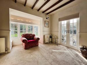 Photo 35- click for photo gallery